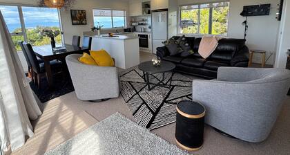 Hilltop Heaven - Kaiteriteri Holiday Home