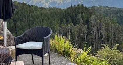 Hilltop Heaven - Kaiteriteri Holiday Home