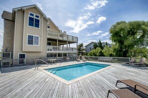 Pool - Summer Set | 925 ft from the beach | Private Pool, Hot Tub, Dog Friendly | Corolla (Corolla)