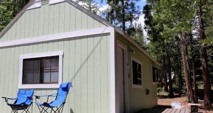 INSIDE YOSEMITE! Ten minutes from Yosemite Valley. SUMMER/FALL openings!