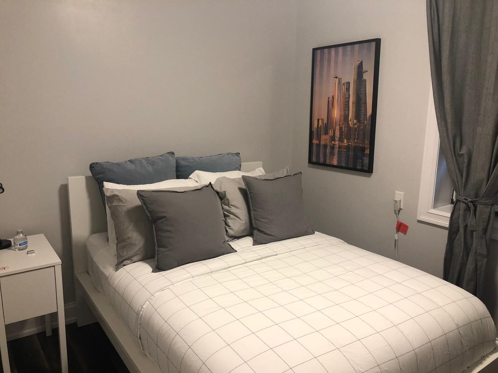 1703 3G · Sunny, Modern 2bed Apt/20 min to NYC-Parking Avail