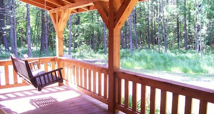 Private Amish Log Cabin Getaway