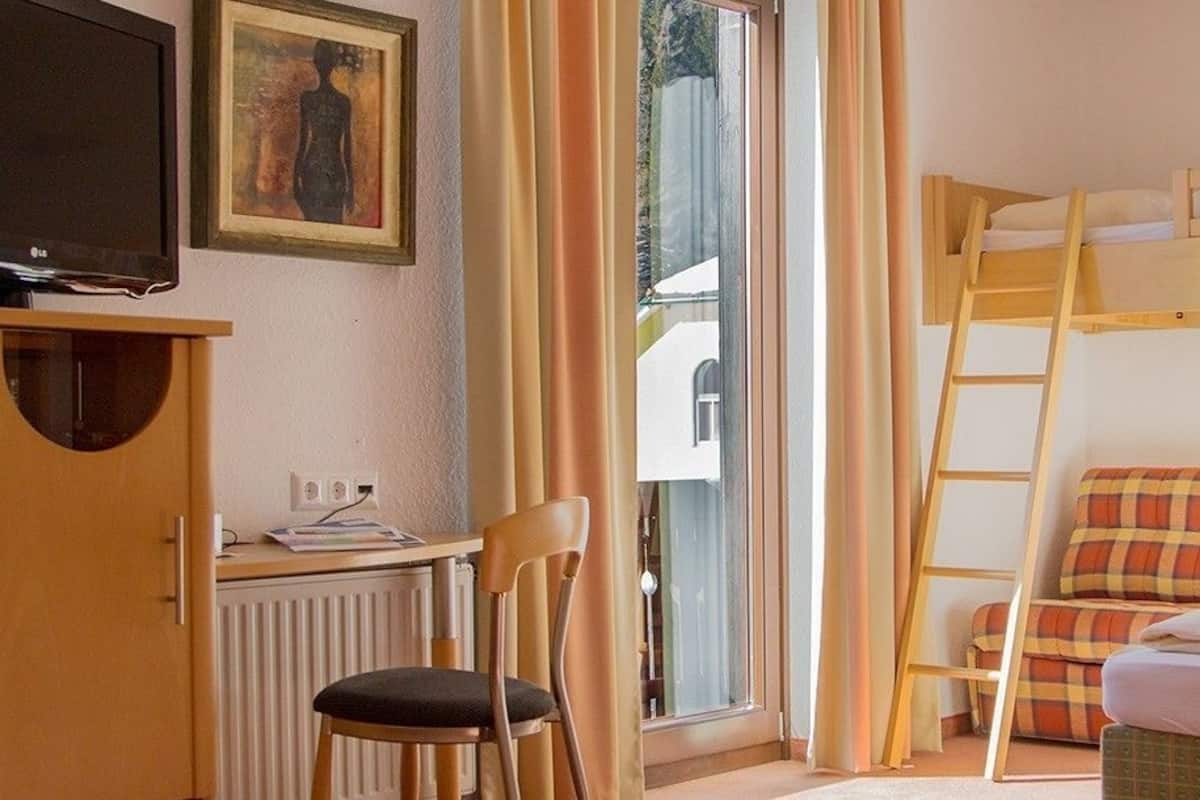 Quadruple Room (Panoramic View) | Desk, free WiFi, bed sheets