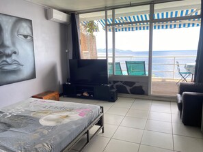 Bügeleisen/Bügelbrett, WLAN, Bettwäsche