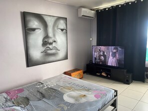 Fer et planche à repasser, Wi-Fi, draps fournis