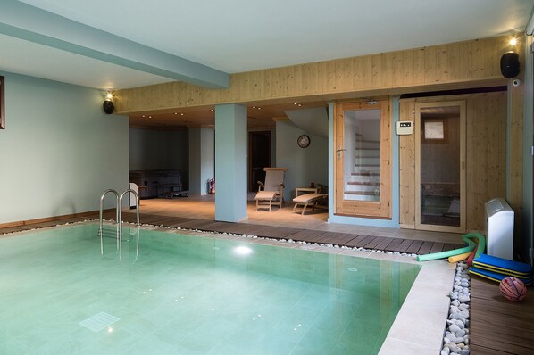 Indoor pool - Alpine Aria (Kalavrita)