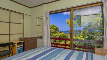 Vue depuis lâhĂ©bergement