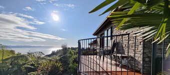 Beau Vista Pohora - views to die for!