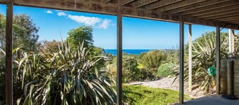 Tutukaka Dive Lodge - Holiday Home