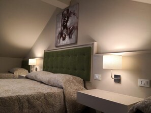 Free cots/infant beds, rollaway beds, free WiFi, bed sheets
