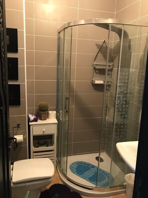 Bathroom - Luxury apartment for rent (Cabo Negro)