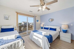 4 camere, accesso a Internet, lenzuola