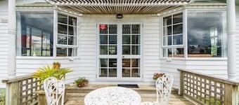 Charmae Guest House by the river.
7 x Beds, (sleeps 10)
Plus powered van site