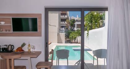 Epavli Boutique Hotel