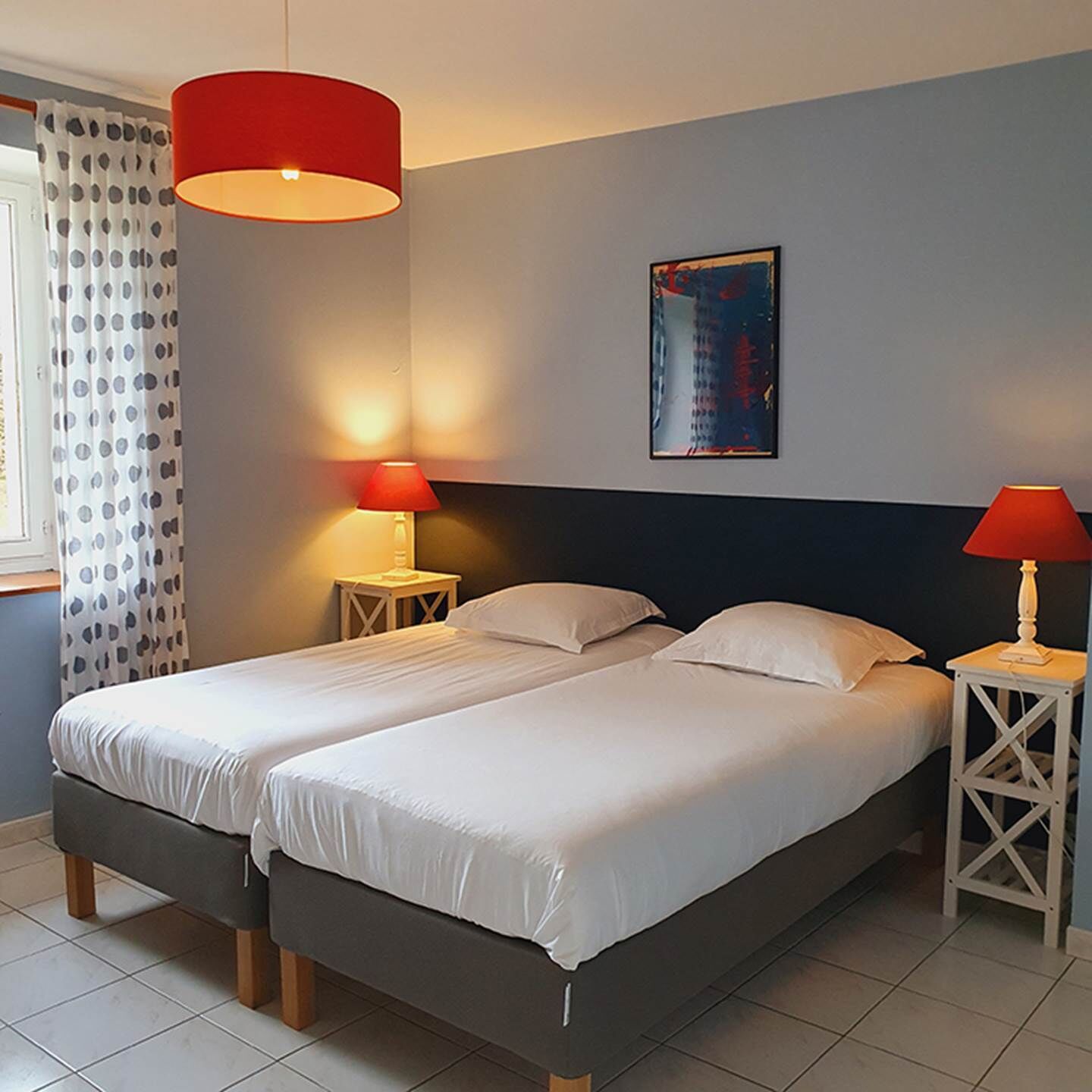 2 chambres, fer et planche à repasser, Wi-Fi gratuit, draps fournis