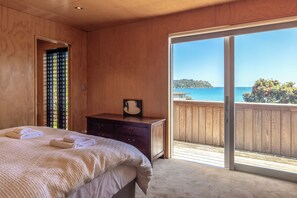 4 makuuhuonetta, silitysrauta/-lauta, Wi-Fi, vuodevaatteet