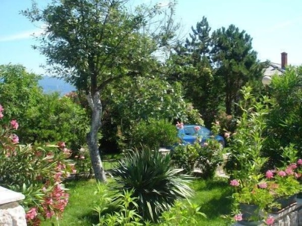 Enceinte de lâhĂ©bergement