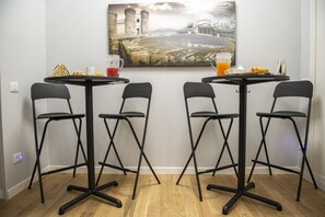 Free daily continental breakfast - Vesù (Naples)