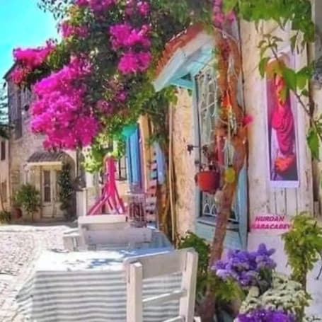 Fachada de la propiedad. Alada Garden Otel