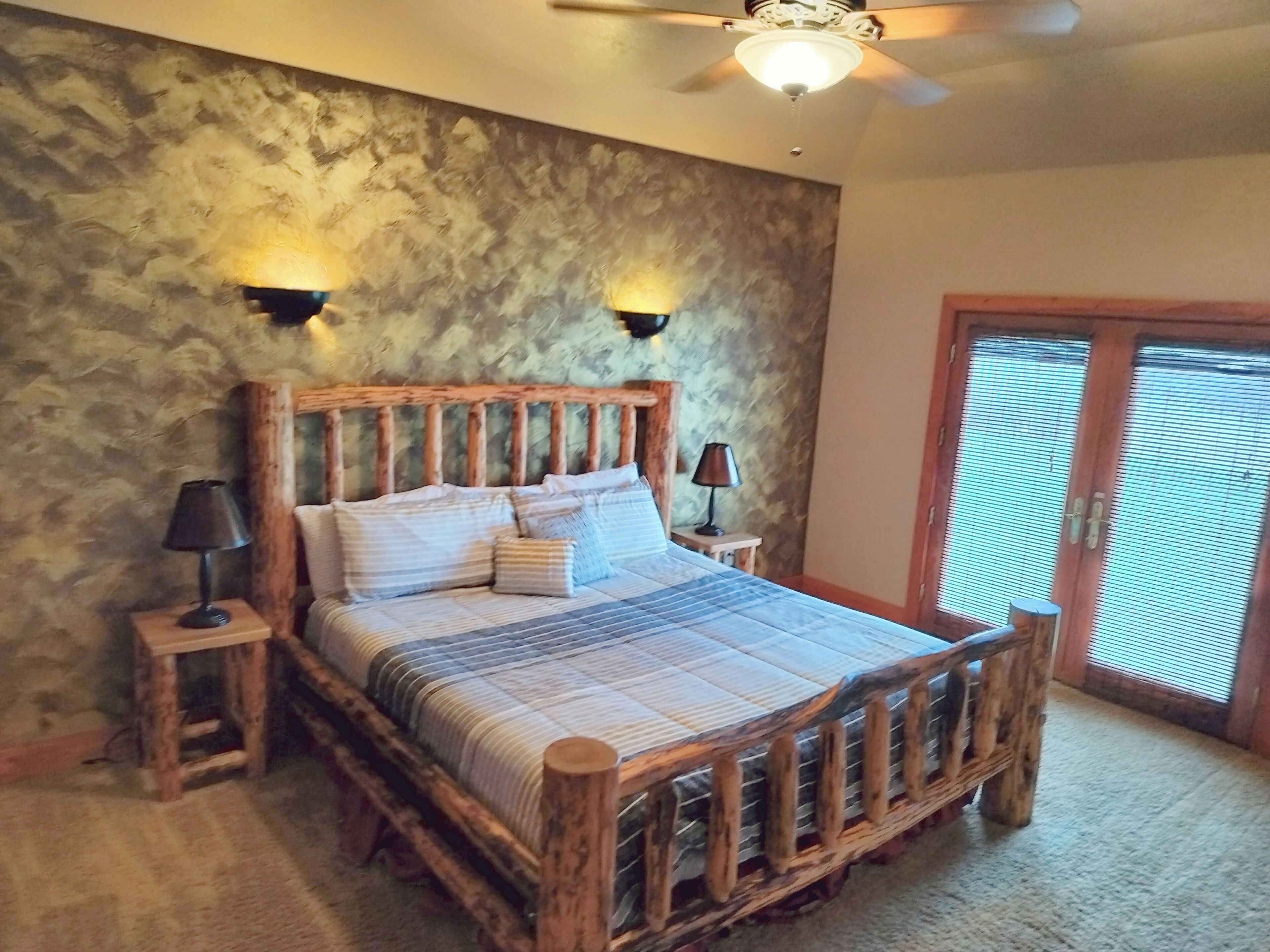 10 bedrooms, free WiFi, bed sheets