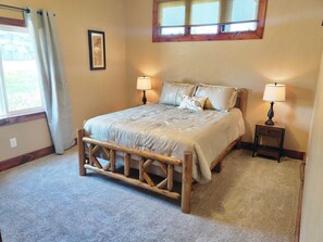 10 bedrooms, free WiFi, bed sheets