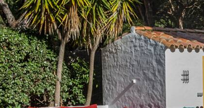 Casa Luis. Andalus beach cottage. 200m to sea