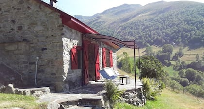the Lountere, high mountain chalet, Pyrenees