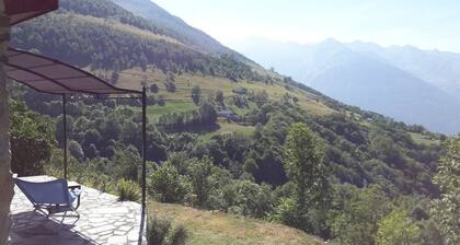 Lountere, korkea vuoristomökki, Pyreneet