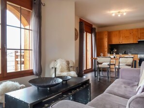 Een televisie en een dvd-speler