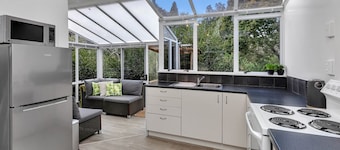 Townhouse/Apartment Central Whangarei in Rural Setting