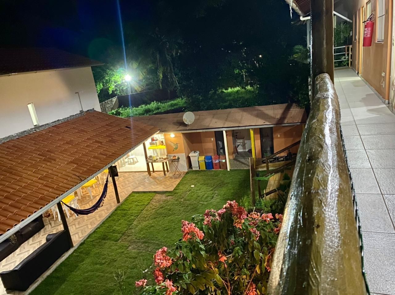 Foto - Village enseada do castelo-com carregador de carros eletricos