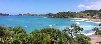 Mini Whananaki Beach House