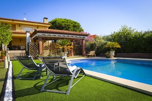 Pool - MAGNIFICA Villa Only Families (Cambrils)