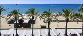 MAGNIFICA Villa Only Families