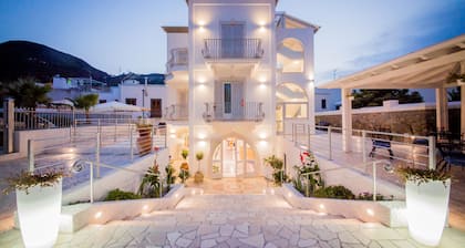 Odysseus Hotel