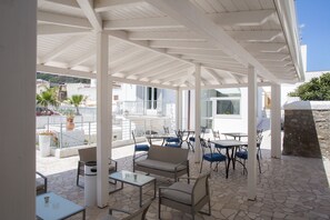 Gazebo - Odysseus Hotel (Lipari)