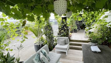 Buiten dineren