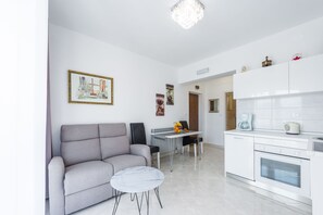 Exclusive Apartment, Sea View | In-room safe, desk, blackout curtains, iron/ironing board - Villa Markoc (Konavle)