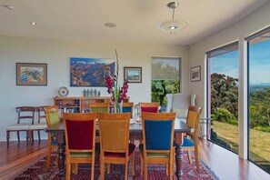 Dining - Pohutukawa House - Views, Pools, Serenity! (Richmond)