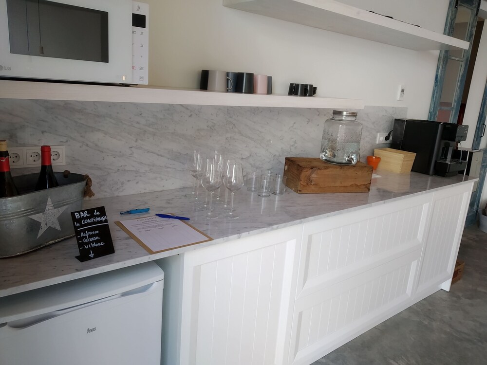 Can Liret Hotel by null