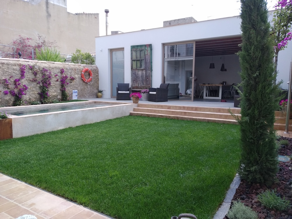 Can Liret Hotel by null