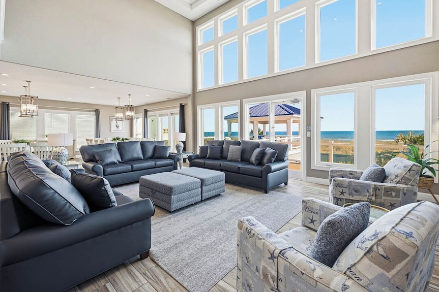 A Crown Jewel | Oceanfront | Private Pool, Indoor Pool, Hot Tub - Virginia Beach, VA