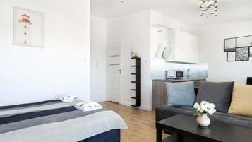 Bügeleisen/Bügelbrett, WLAN, Bettwäsche