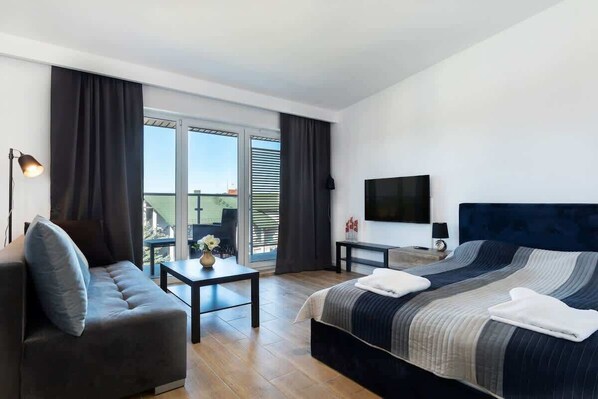 Bügeleisen/Bügelbrett, WLAN, Bettwäsche