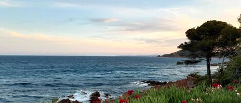 Vue depuis lâhĂ©bergement