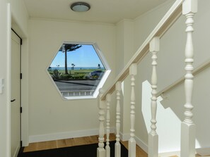 Interior - Marine Parade Magic - Napier Holiday Home (Napier City)