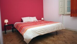 3 Schlafzimmer, Bügeleisen/Bügelbrett, Internetzugang, Bettwäsche