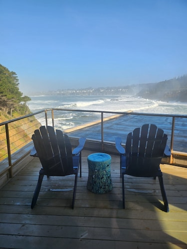 SWEEPING OCEAN VIEWS - bar none. Over 365 5 star reviews, everyone comes back.