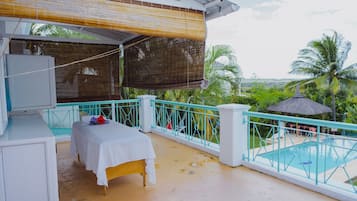 Villa Deluxe (Danielle) | Massage | Massages des tissus profonds