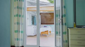 Deluxe Villa (Danielle)